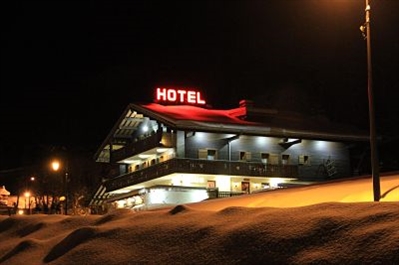 hotel chatel | hotel bienvenu nocturne